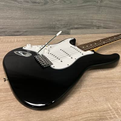 Fender Standard Stratocaster Left-Handed Electric Guitar Black 1998-1999 #2848 image 7