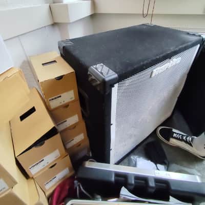 Hartke VX410 400-Watt 4x10" Bass Speaker Cabinet 2010s - Black image 2
