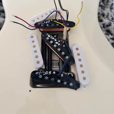 Fender American Standard Stratocaster with Rosewood Fretboard 2008 - 2012 - Blizzard Pearl image 8