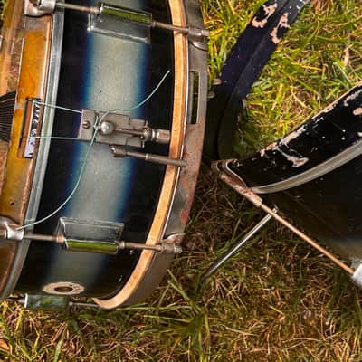Kent 3pc Drum Kit in Black/Gold Duco 1950’s image 13