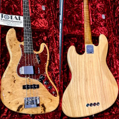 Fender Custom Shop Artisan Maple Burl Jazz Bass®, 3A Rosewood Fingerboard - Aged Natural image 2