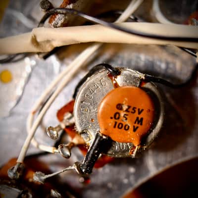 Fender Stratocaster International Colour Monaco Yellow 1981 image 19