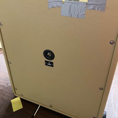 Dr. Z 2x12 cabinet - Cream image 3