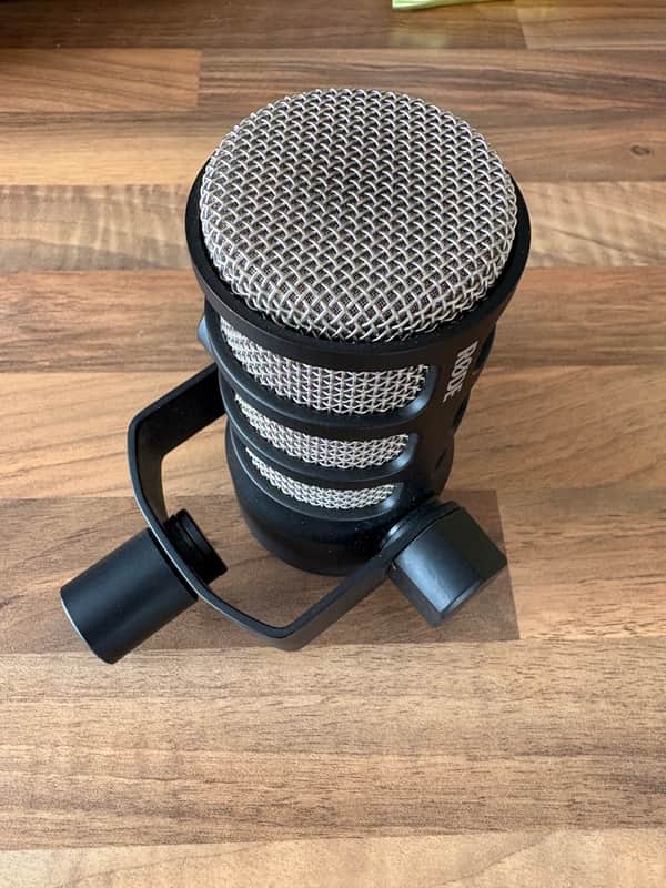 RODE PodMic Cardioid Dynamic Podcasting Microphone