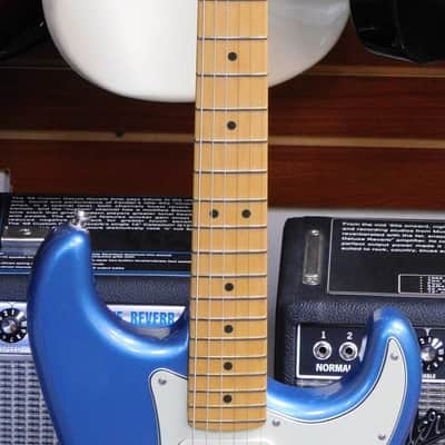 2025 Fender American Professional Classic Stratocaster Electric Guitar w/Gig Bag! Faded Lake Placid Blue! VERY NICE!!! image 3