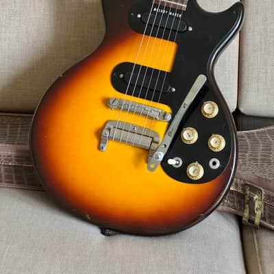 1963 Gibson Melody Maker D Factory reneck – Vibrola w/ Original Alligator Case image 4