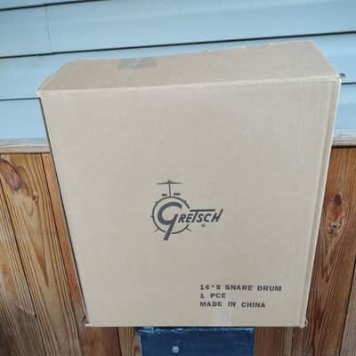Gretsch Catalina Club  14 X 5 Snare drum 2026 - Vintage Gold Sparkle image 8