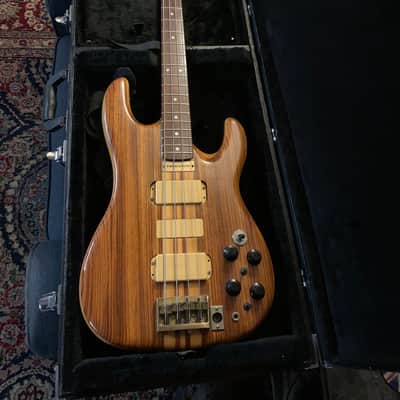 1979 Fernandes Master Hand Bass (MHB-110), Extremely Rare, good conditions, convertible hard case. image 6