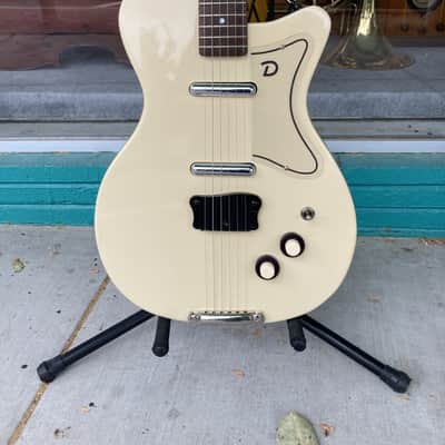 Consignment 1998 Danelectro Reissue U2 Made in Korea - White w/ Sitar Mod & Levy's Gig bag (Speer, J) image 1