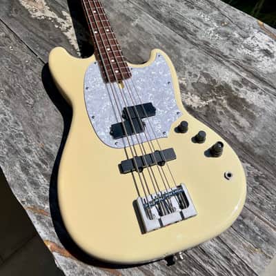 RARE Japanese Import Atelier Z Baby Z PJ4 - Custom Shop Mustang Bass - White image 5