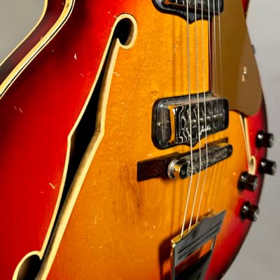 Fender Coronado II 1967 - Sunburst image 6
