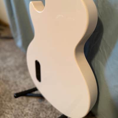 Epiphone Billie Joe Armstrong Les Paul jr 2022 - Classic white image 4