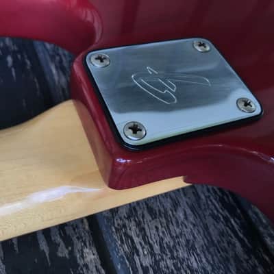 Fender Musicmaster 1978-1980 - Translucent Red image 8