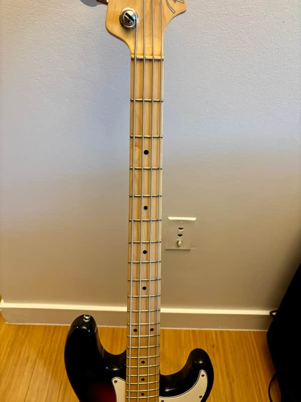 Fender American Precision Bass 2005 - Sunburst | Reverb