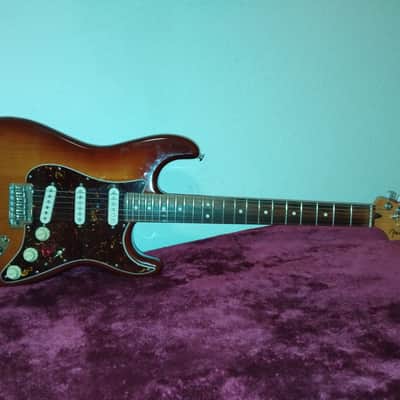 Fender Stratocaster 2019 - sienna-burst-brown image 16
