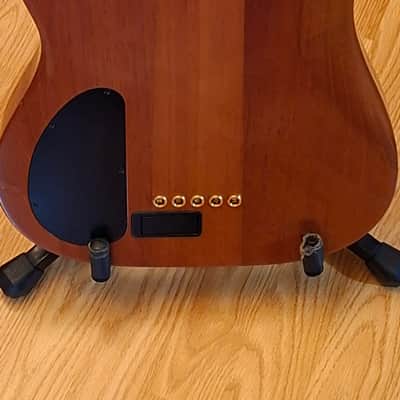 Carvin bass AC 50, 5 cordes, semi-hollow image 5