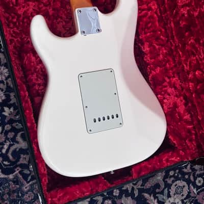 Fender American Original ‘60s Stratocaster 2022 - Present - Olympic White image 5
