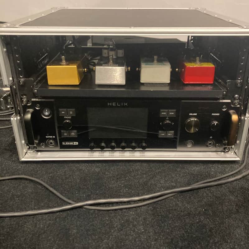 Line 6 Helix Rack 2016 - Present - Black image 1