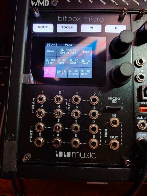1010 Music Bitbox Micro Compact Sampling Studio 2025 - Mint - Black image 1