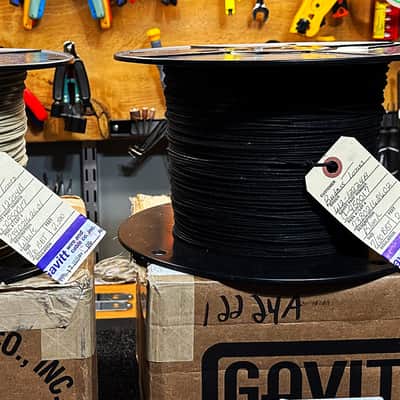 Gavitt 50ft Gavitt Vintage Cloth Wire - White Stranded Core Push-Back Guitar Wire image 2
