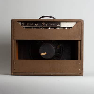 Fender  Vibrolux 6G11A Tube Amplifier (1961), ser. #00624. image 2