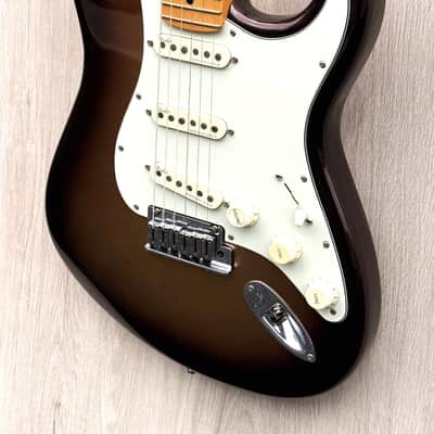 Fender American Ultra Stratocaster with Maple Fretboard 2023 Mocha Burst image 4