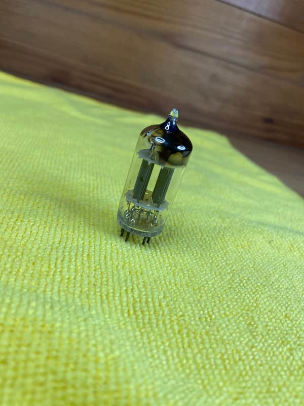 Mullard 12ax7 / ECC 83 Square Getter 50’s image 1