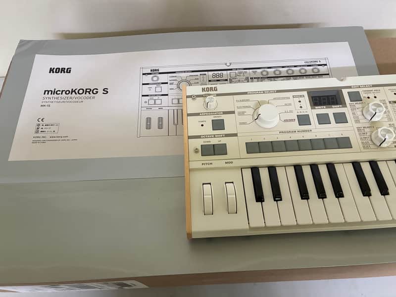 Korg microKORG-S 37-Key Synthesizer/Vocoder