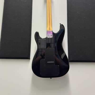 2007 Fender VG Strat w/ Roland GK Pickup- 3-Color Sunburst image 4