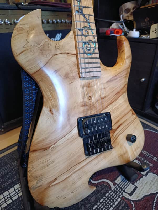 Roma Custom double cut 2024 - Natural image 1