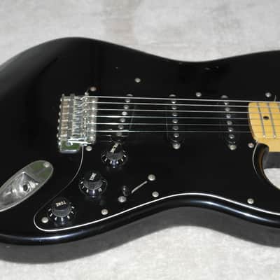 1985 MIJ Fender 70's Reissue Squier SQ Series Stratocaster Black With Maple Neck Relic! image 4