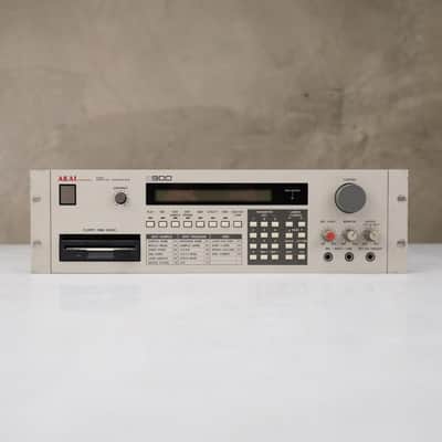 Akai S900 MIDI Digital Sampler w/ MOTU MTP AV #58884