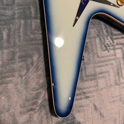Dean V 79 2018 - Blue Burst image 13