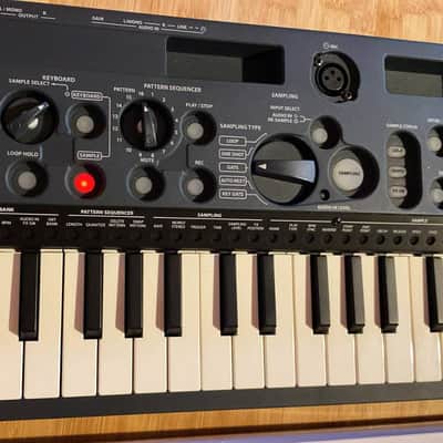 Korg MicroSAMPLER Sampling Keyboard Synth Micro Sampler + New Mic - Excellent condition image 2