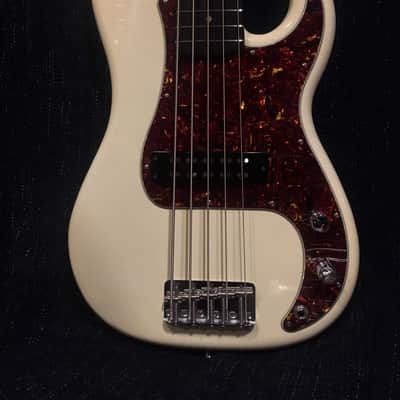 Moollon P-Classic V 2018 Vintage White image 3