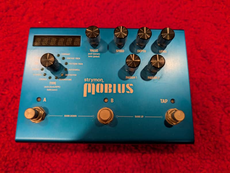 Strymon Mobius