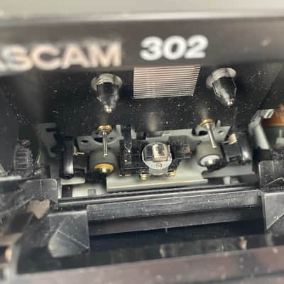 Tascam - 302 - Double Cassette Deck - Auto-Reverse - 2-Head - Serviced (New Belts) image 8