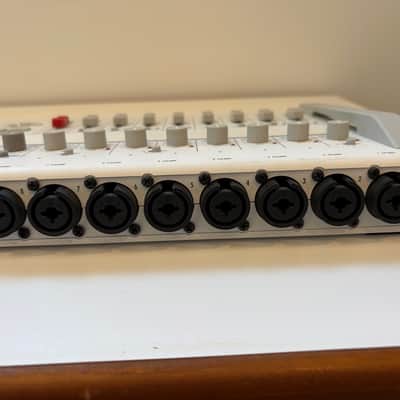 Zoom R16 Digital Multitrack Recorder image 6
