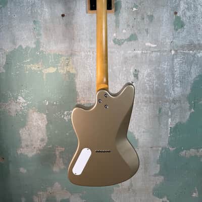 Harmony Silhouette with Rosewood Fretbaord 2023 - Present - Champagne image 15