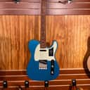 Fender Vintera '60s Telecaster Modified - Pau Ferro Fretboard - Lake Placid Blue w/ Gig Bag
