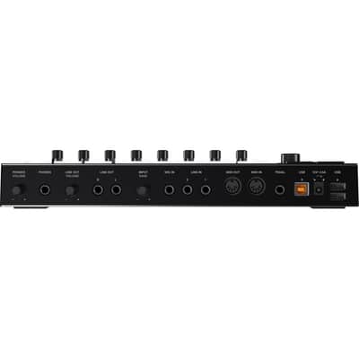 Native Instruments MASCHINE+ Standalone Production and Performance Instrument (Demo Unit) image 8