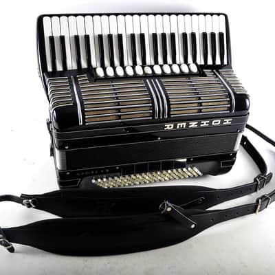 Hohner Morino V N – Cassotto – 120 Bass – Case + Brand New Straps – Certified - VIDEO image 23