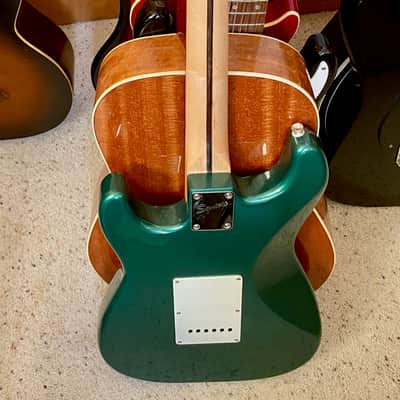 Squier Standard Stratocaster with Rosewood Fretboard 2000 model image 2