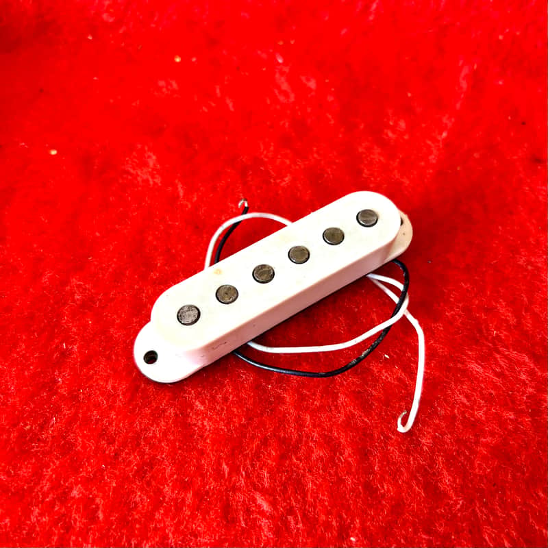 Fender Stratocaster guitar pickup 1976 - Grey bottom original vintage USA strat image 1