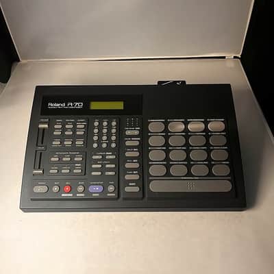Roland R-70 Human Rhythm Composer 1990s - Black