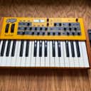 Mopho Keyboard Analog Monosynth with Sequencer, MIDI