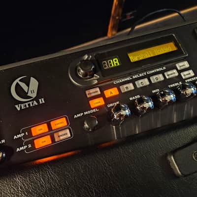 Line 6 Vetta II Combo 212 Amp + FBV Board + Case + Stand + Dust Cover image 3
