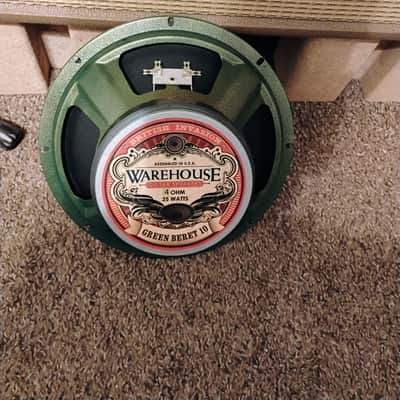 Warehouse guitar speakers Green Beret 2025 - Green image 1
