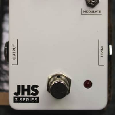 JHS Pedals 3 Series Hall Reverb Effects Pedal White image 1