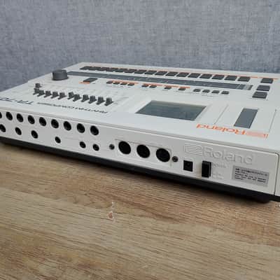 Roland TR-707 Rhythm Composer 1985 - White image 2